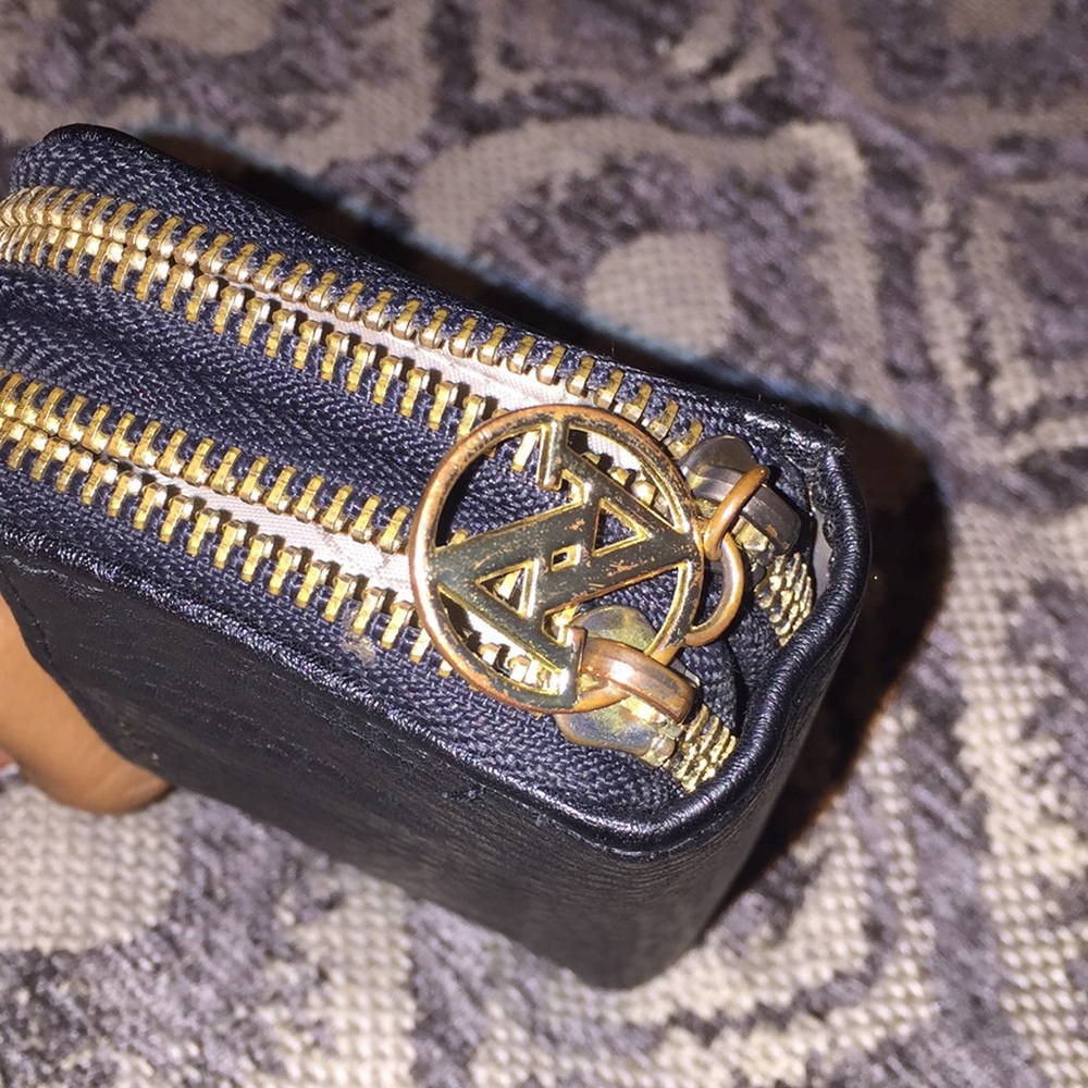 Wallet - Picture 6 of 6